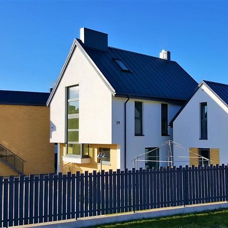 Smelio Vila Apartments Palanga Exterior foto